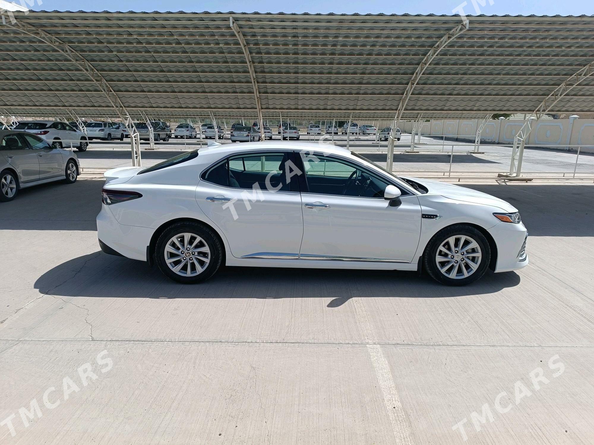 Toyota Camry 2022 - 270 000 TMT - Baýramaly - img 8