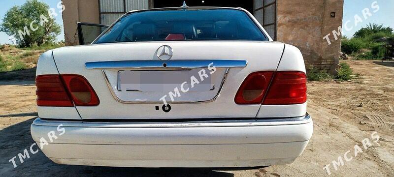 Mercedes-Benz E320 1997 - 65 000 TMT - Mary - img 5