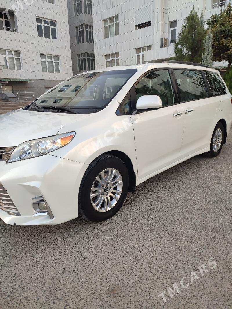 Toyota Sienna 2018 - 405 000 TMT - Бузмеин ГРЭС - img 4