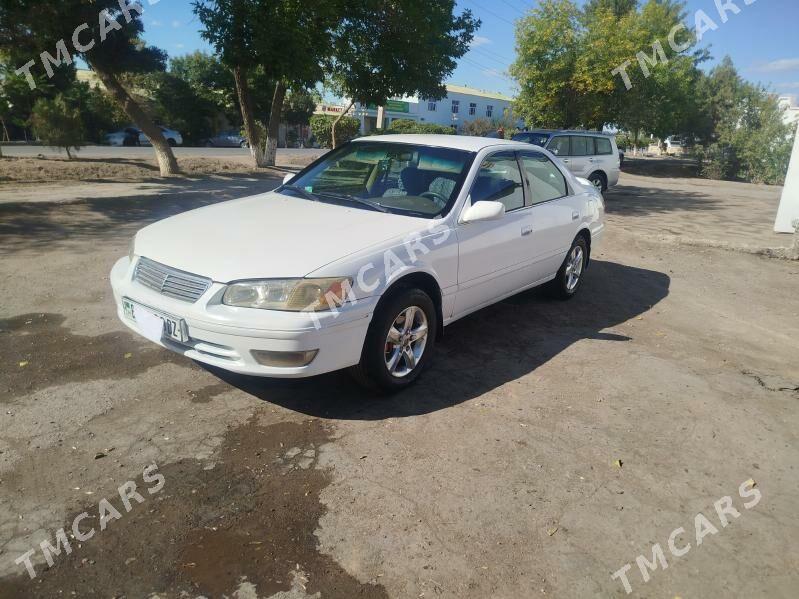 Toyota Camry 1999 - 128 000 TMT - Дашогуз - img 6