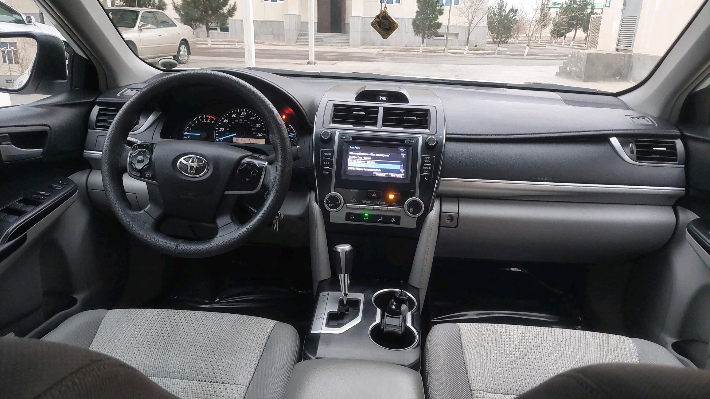 Toyota Camry 2014 - 220 000 TMT - Мары - img 8