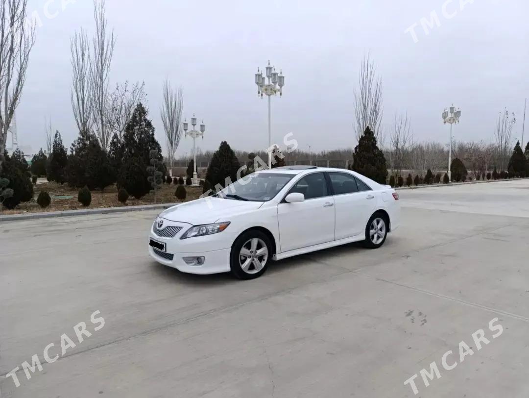 Toyota Camry 2010 - 240 000 TMT - Дашогуз - img 6