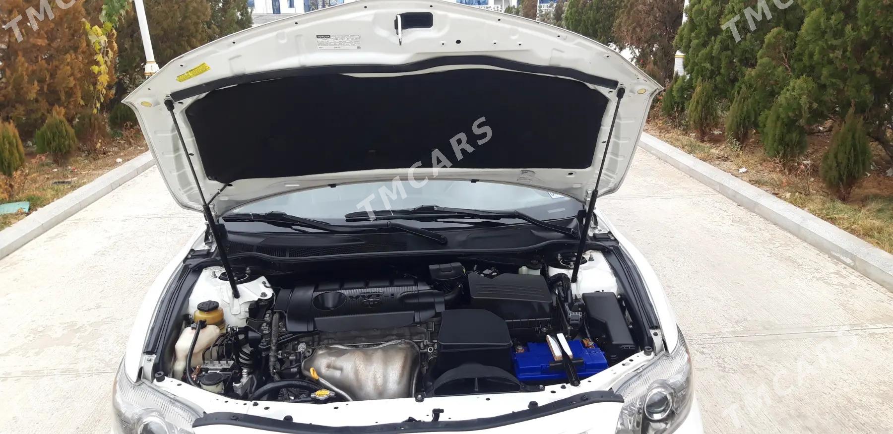 Toyota Camry 2010 - 240 000 TMT - Дашогуз - img 7