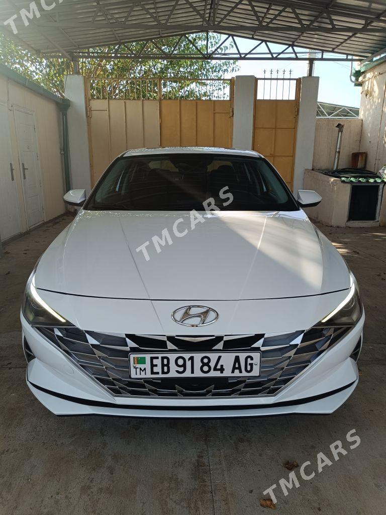 Hyundai Elantra 2022 - 265 000 TMT - Aşgabat - img 3