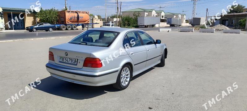 BMW 525 2000 - 118 000 TMT - Туркменабат - img 3