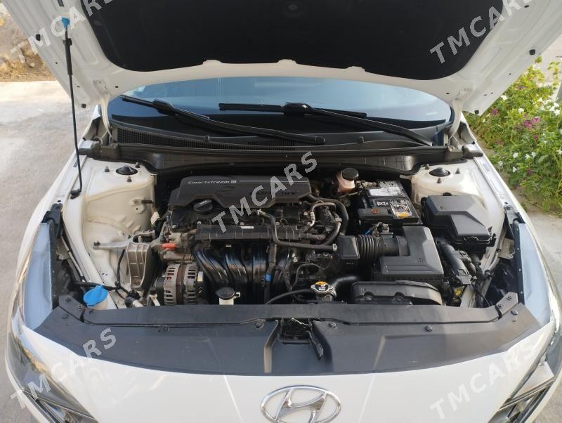 Hyundai Elantra 2022 - 265 000 TMT - Aşgabat - img 6