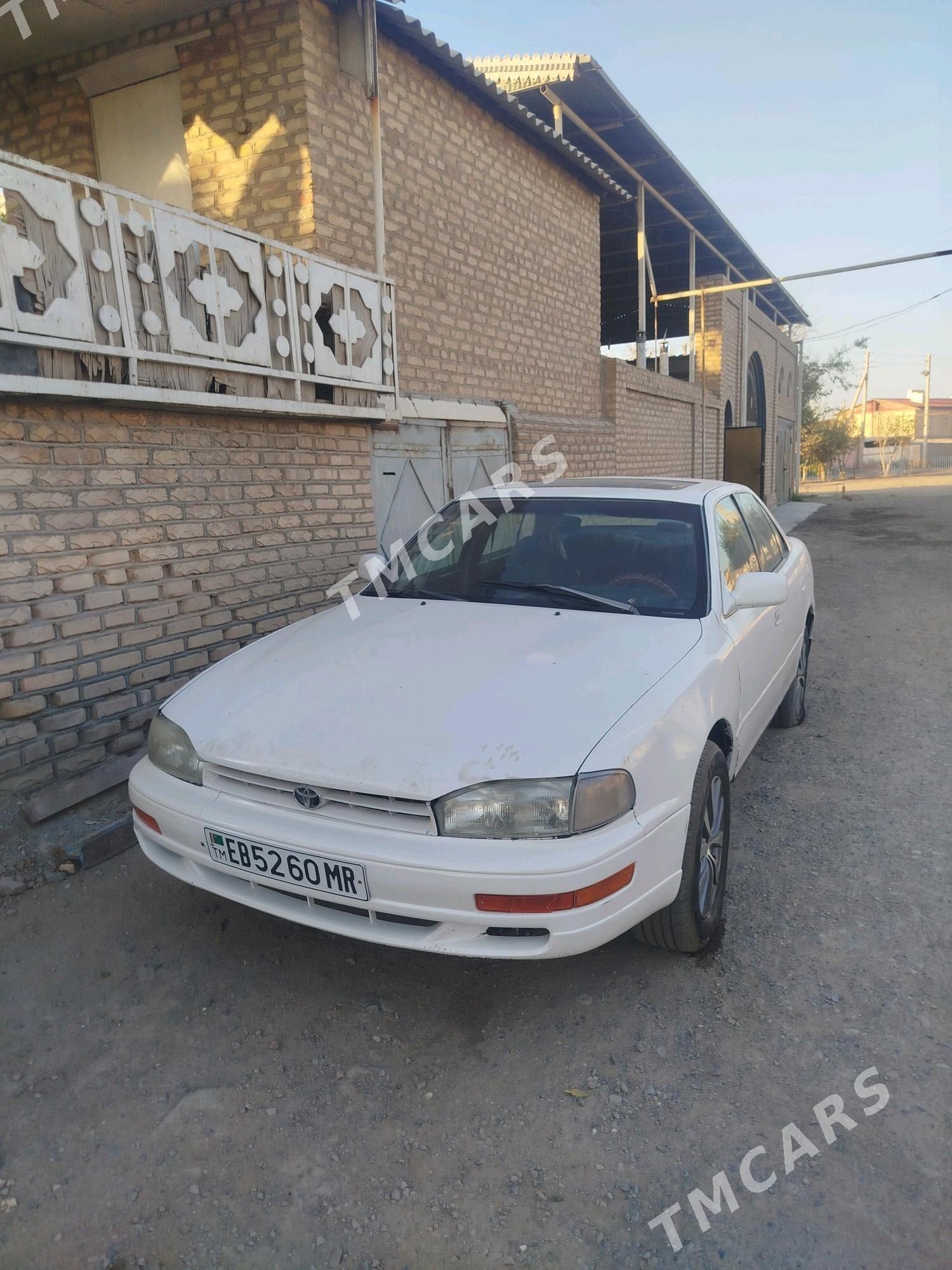 Toyota Camry 1993 - 69 000 TMT - Wekilbazar - img 3