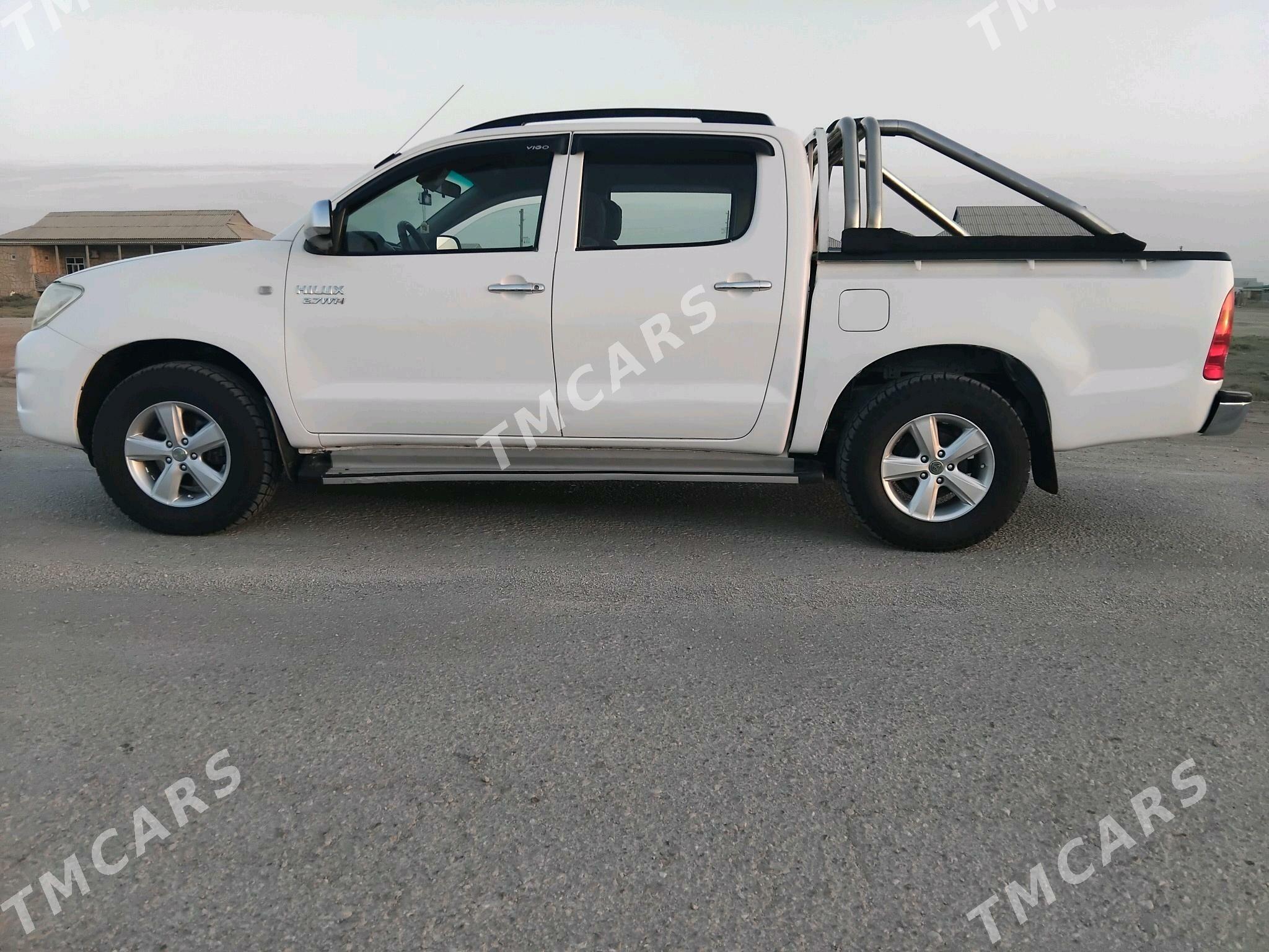 Toyota Hilux 2008 - 199 999 TMT - Эсенгулы - img 3