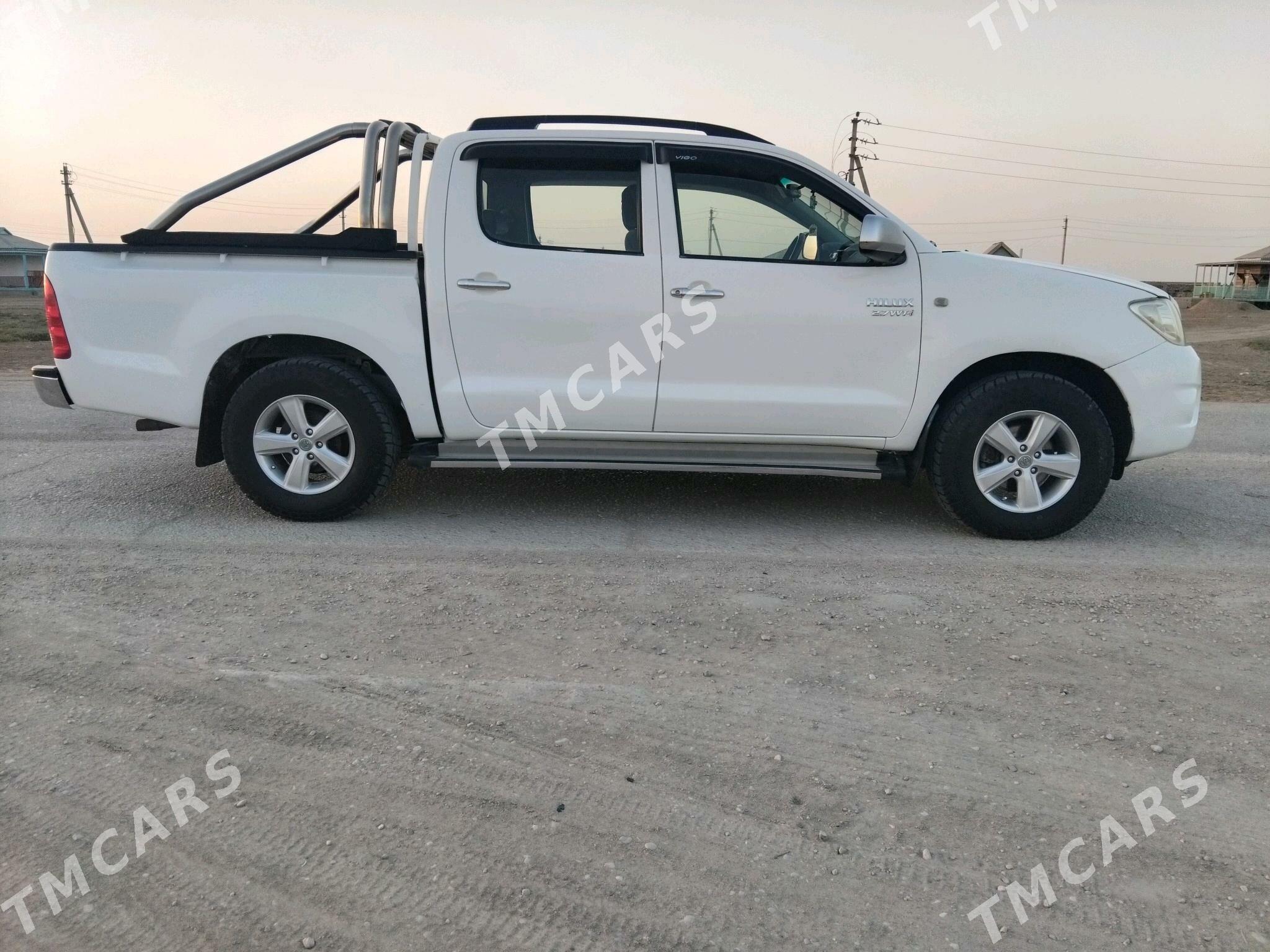 Toyota Hilux 2008 - 199 999 TMT - Эсенгулы - img 4