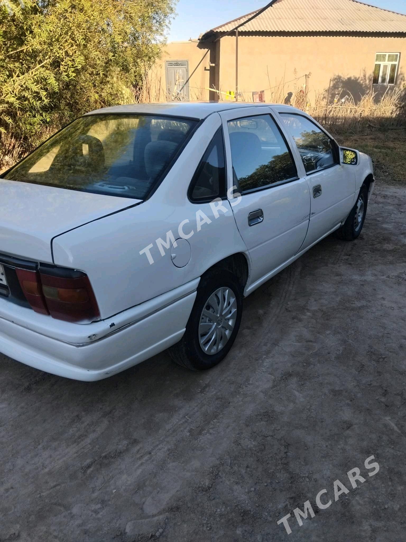 Opel Vectra 1995 - 30 000 TMT - Гороглы (Тагта) - img 2