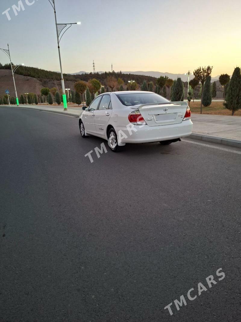Toyota Camry 2005 - 198 000 TMT - 5 мкр - img 8