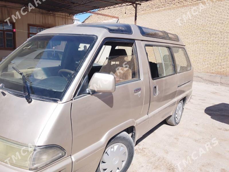 Toyota Town Ace 1989 - 32 000 TMT - Чарджоу - img 2