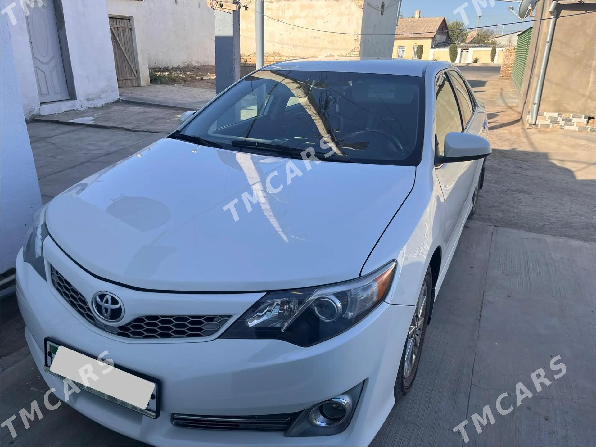 Toyota Camry 2013 - 240 000 TMT - Baýramaly - img 1