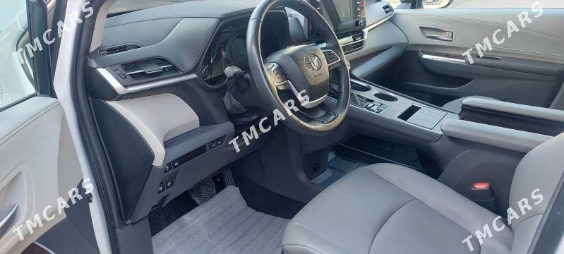 Toyota Sienna 2024 - 560 000 TMT - Мары - img 8