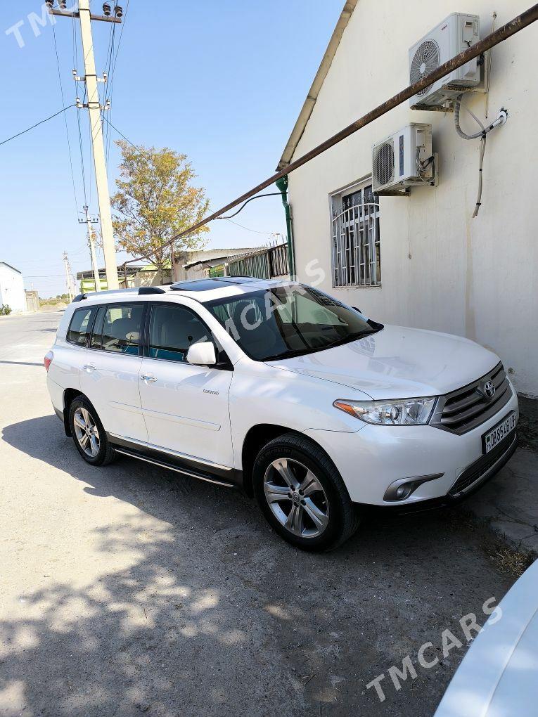Toyota Highlander 2013 - 420 000 TMT - Халач - img 3