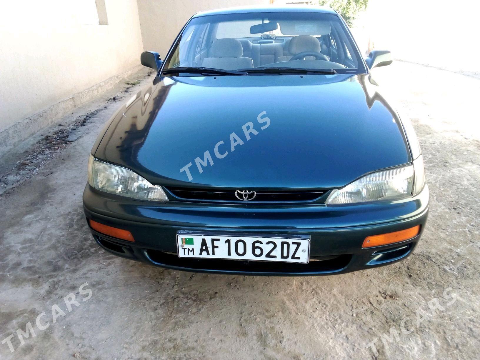 Toyota Camry 1996 - 100 000 TMT - Гурбансолтан Едже - img 1