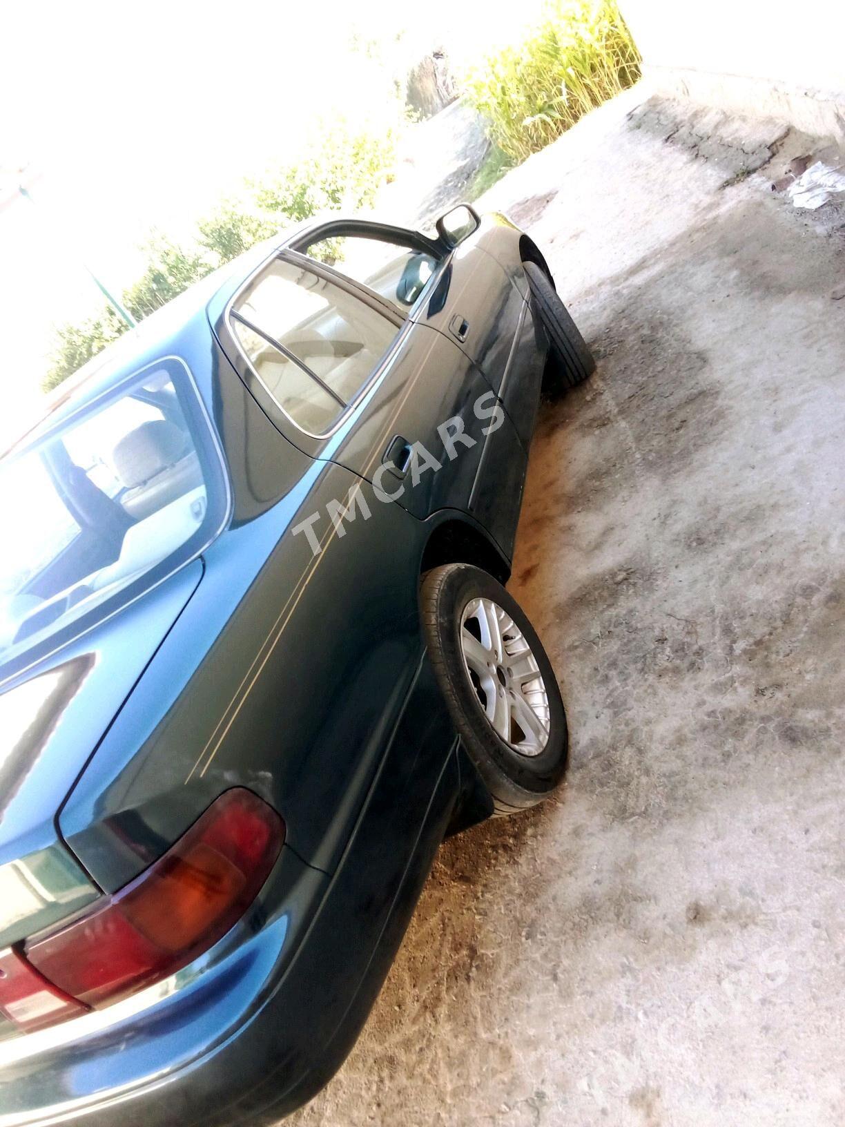 Toyota Camry 1996 - 100 000 TMT - Гурбансолтан Едже - img 5