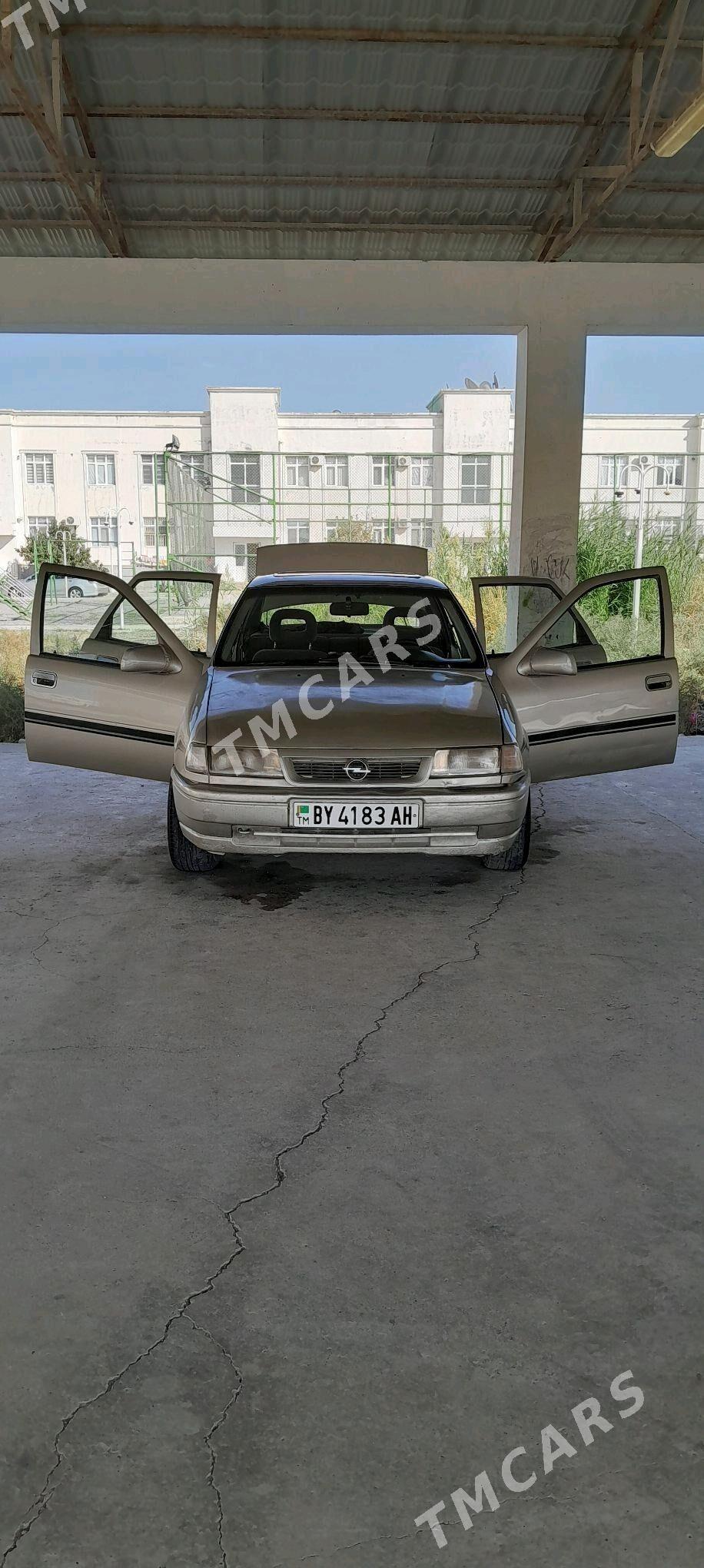 Opel Vectra 1992 - 32 000 TMT - Aşgabat - img 1