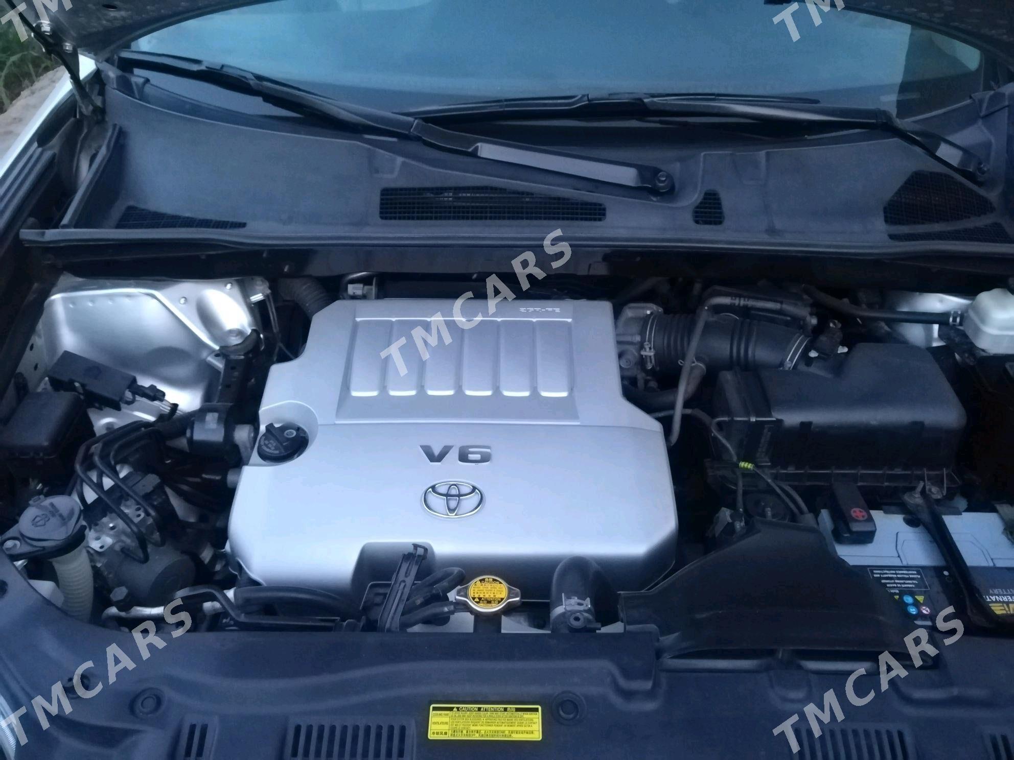 Toyota Highlander 2010 - 320 000 TMT - Дашогуз - img 3