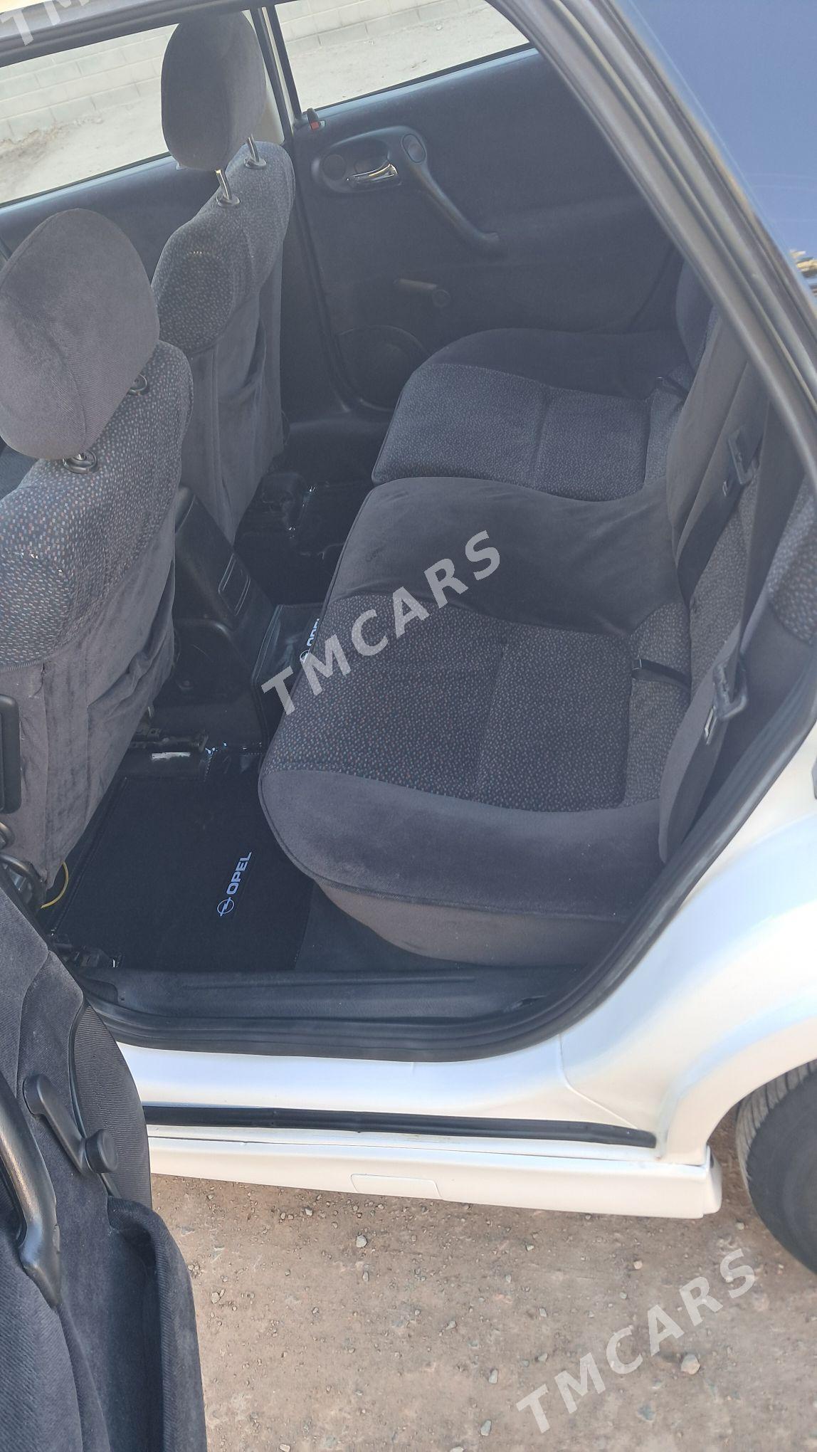 Opel Vectra 2000 - 75 000 TMT - Шабатский этрап - img 5