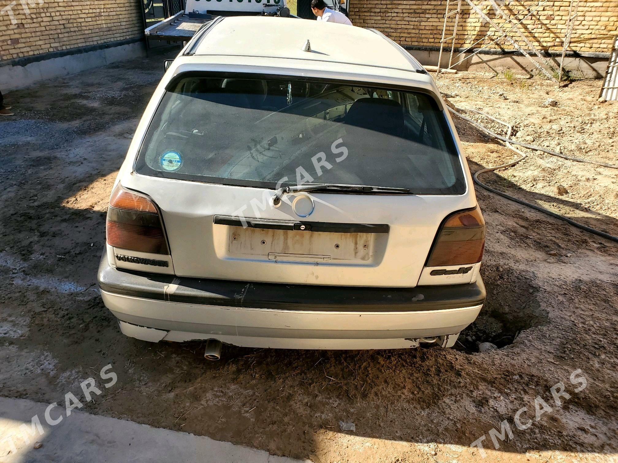 Volkswagen Golf 1993 - 12 000 TMT - Türkmenabat - img 2