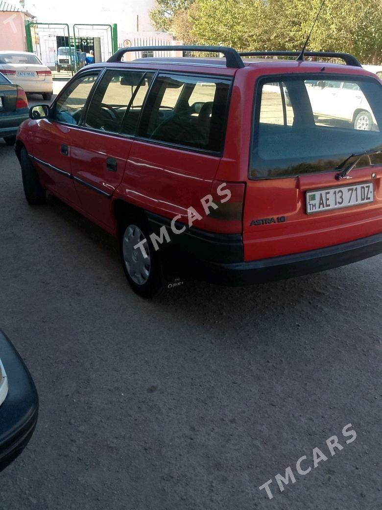 Opel Astra 1998 - 50 000 TMT - Дашогуз - img 3