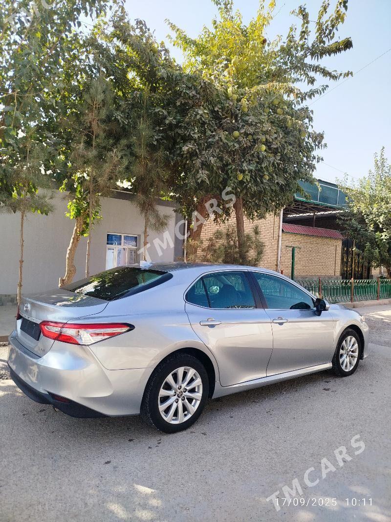 Toyota Camry 2020 - 275 000 TMT - Теджен - img 8