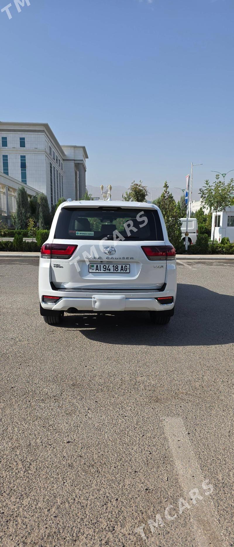 Toyota Land Cruiser 2022 - 1 500 000 TMT - Кëши - img 8