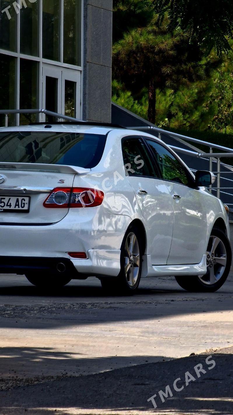 Toyota Corolla 2013 - 210 000 TMT - Aşgabat - img 3