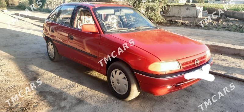 Opel Astra 1992 - 28 000 TMT - Gubadag - img 4