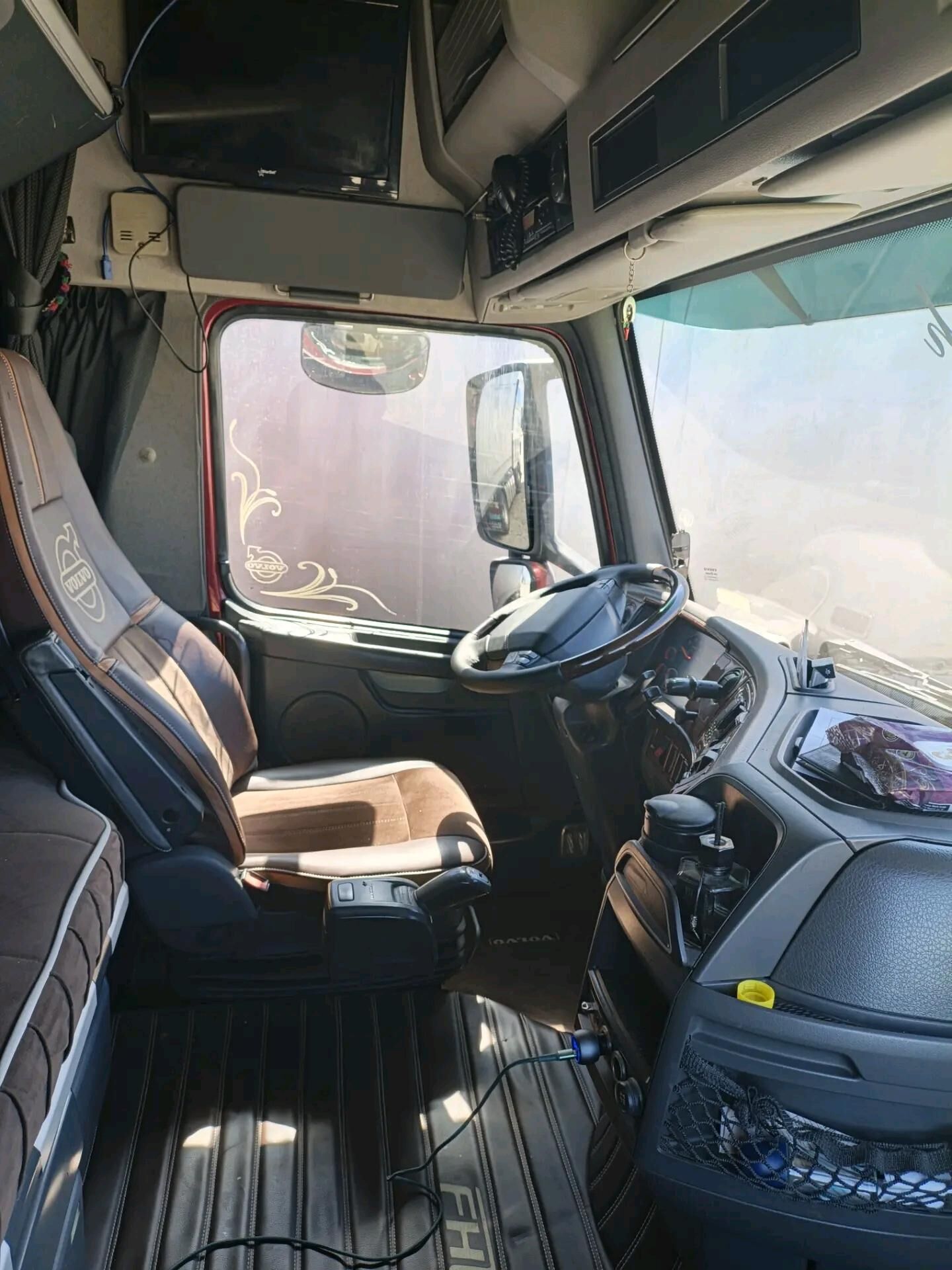Volvo FH 500 2009 - 1 000 000 TMT - Балканабат - img 9