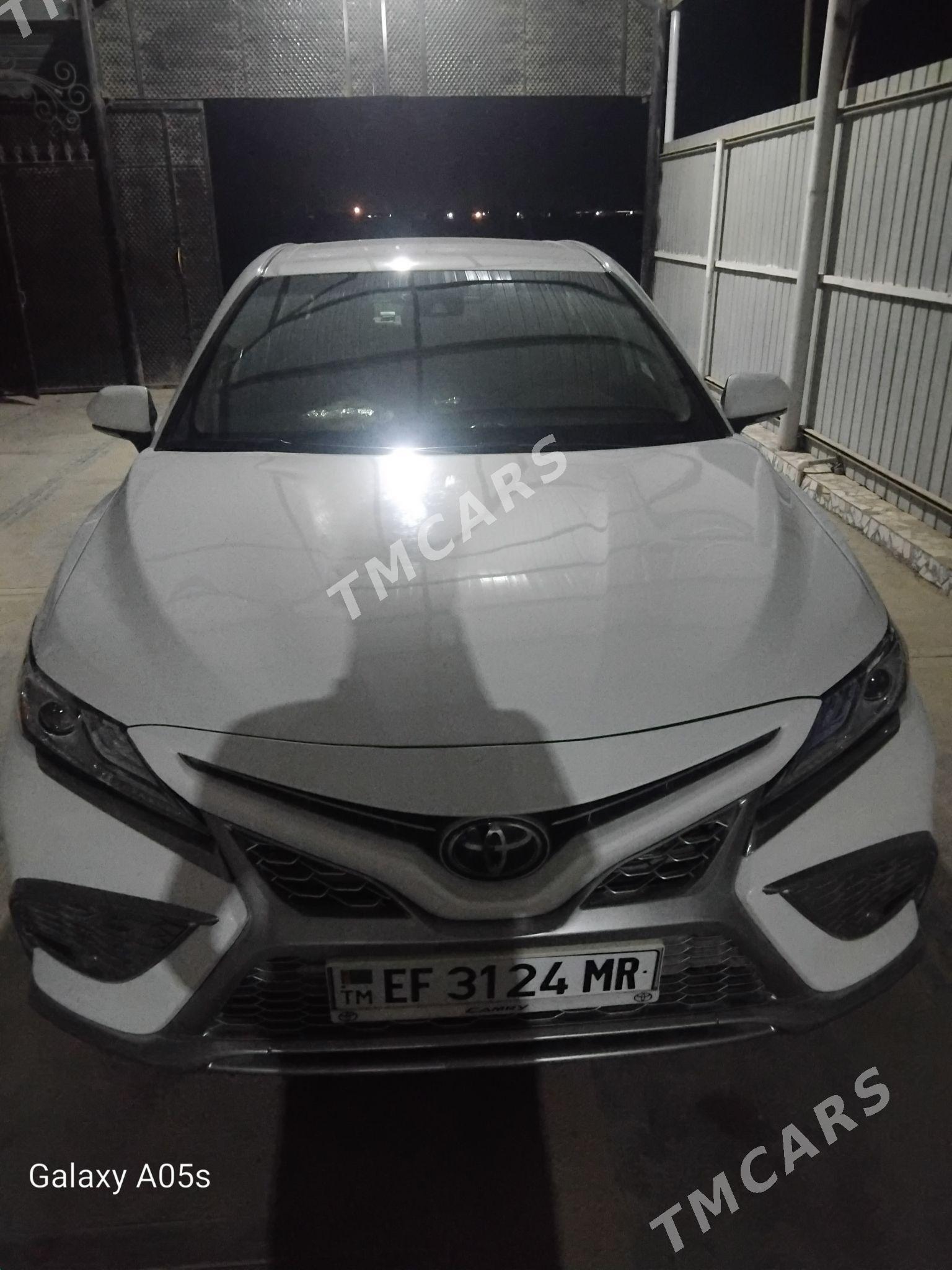 Toyota Camry 2020 - 325 000 TMT - Мургап - img 5