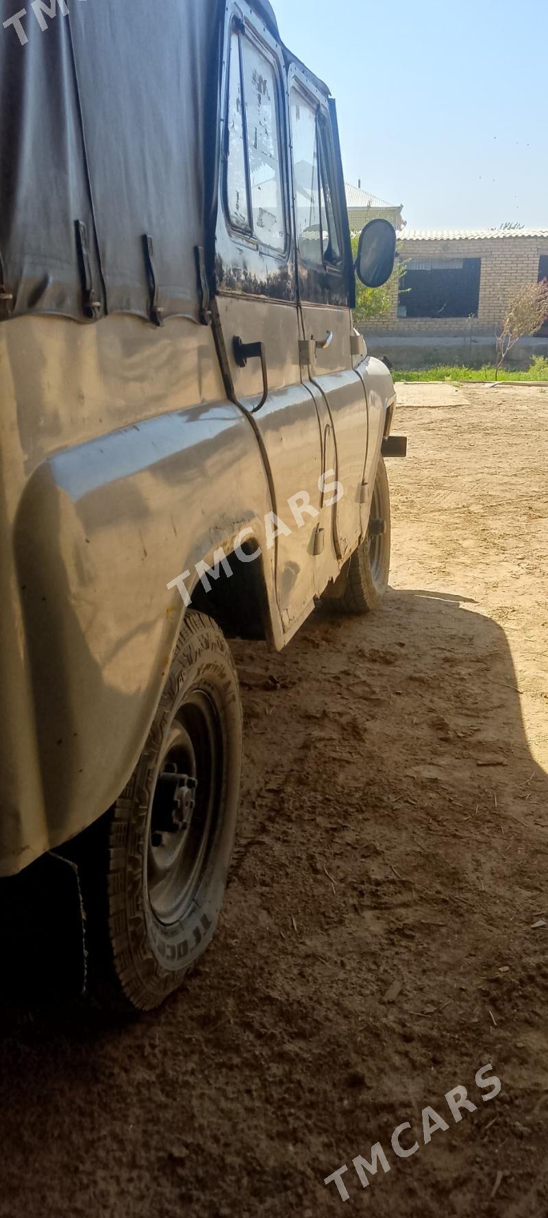 UAZ 469 1980 - 20 000 TMT - Байрамали - img 3