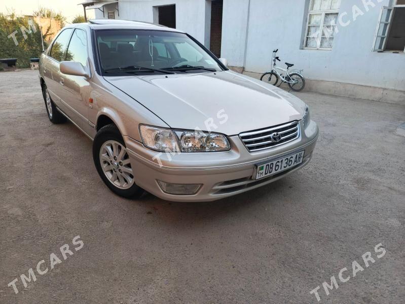 Toyota Camry 2000 - 185 000 TMT - Теджен - img 8