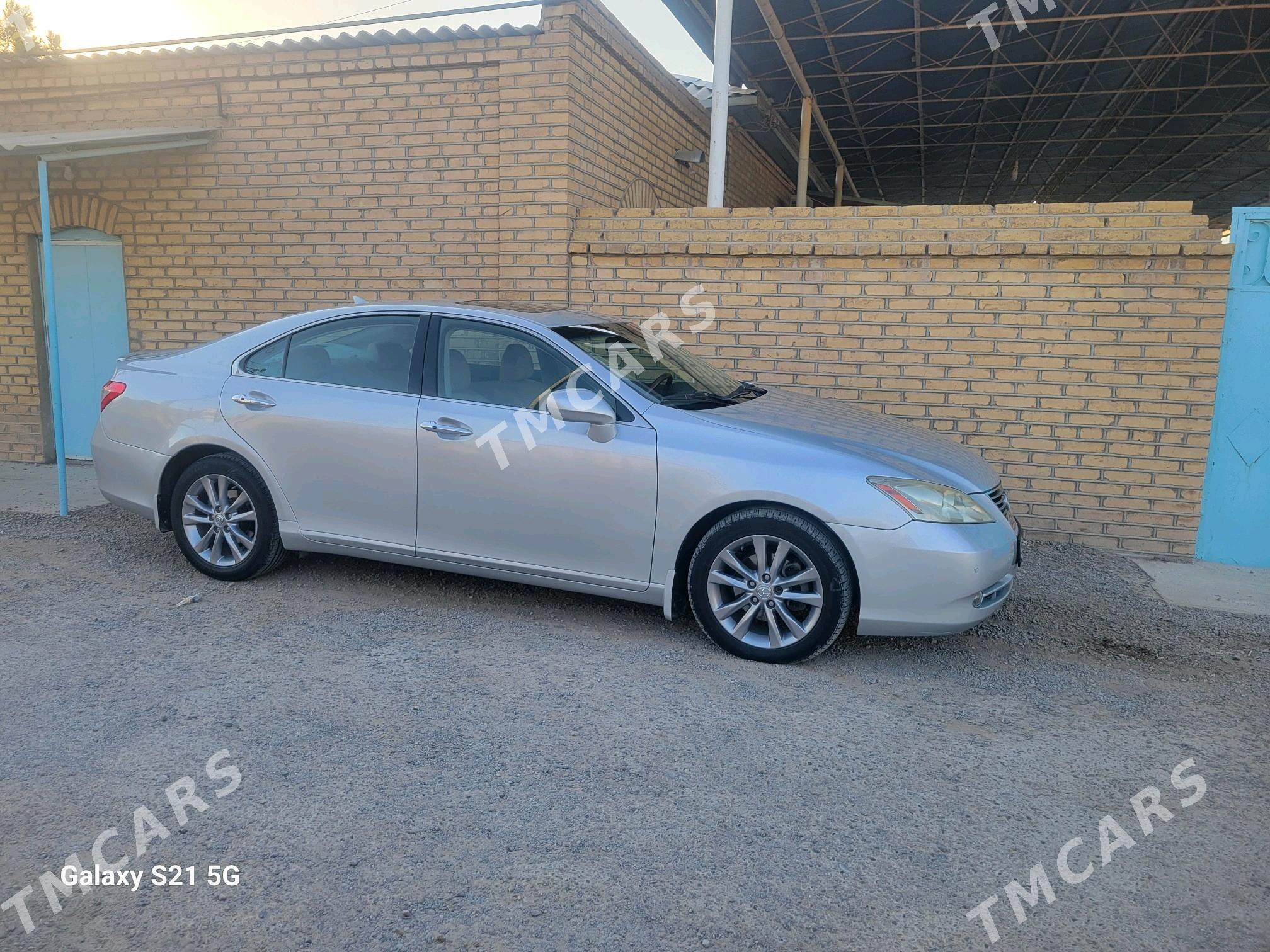 Lexus ES 350 2009 - 240 000 TMT - Мары - img 4