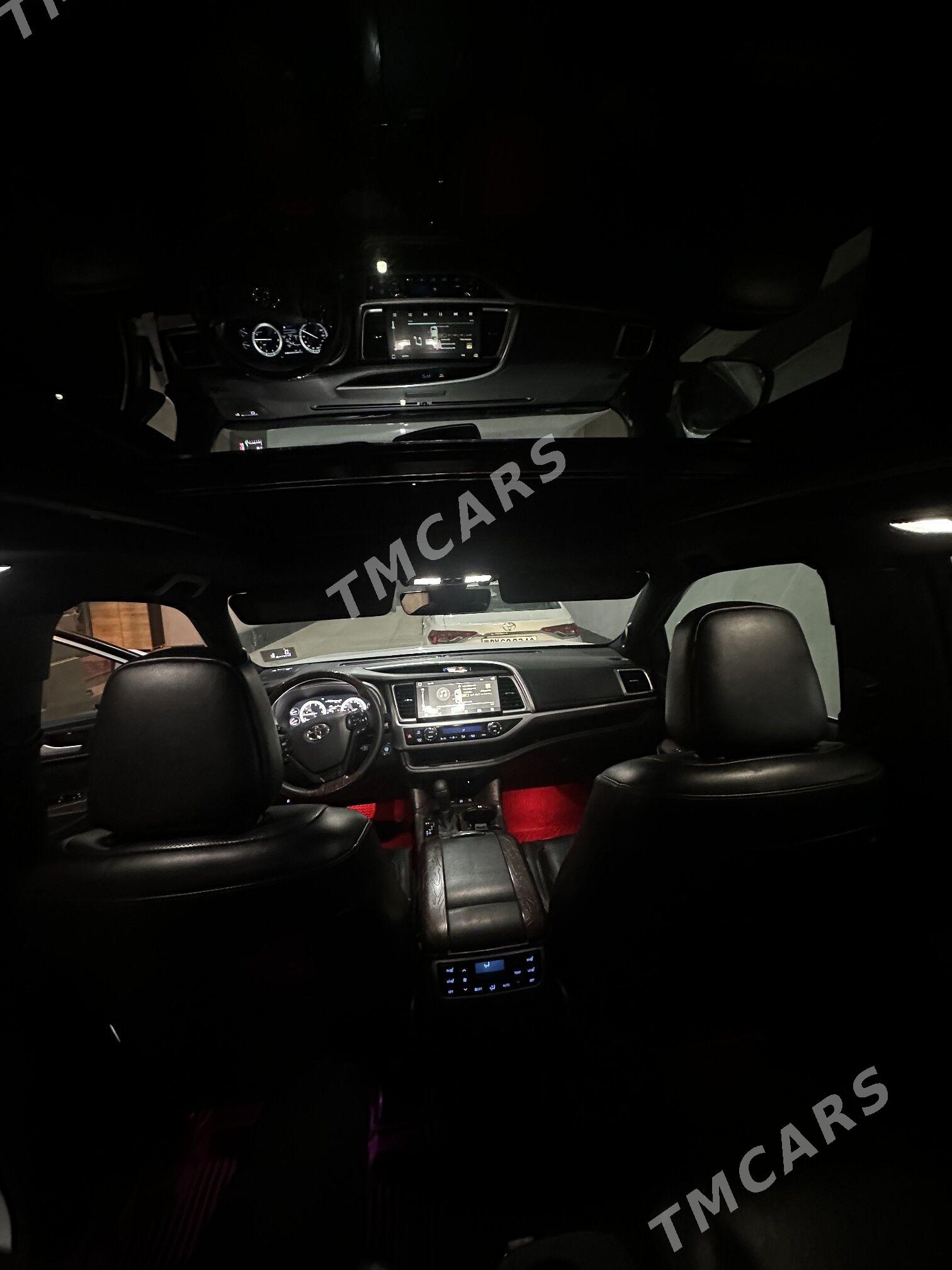 Toyota Highlander 2017 - 520 000 TMT - Ашхабад - img 5