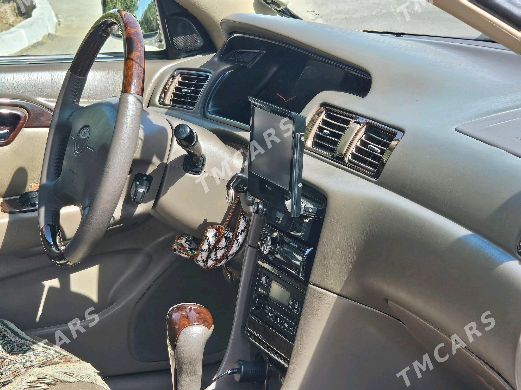 Toyota Camry 2001 - 220 000 TMT - Мары - img 10