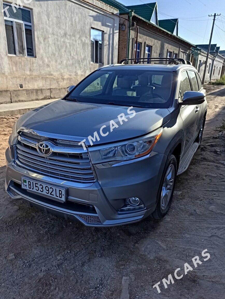 Toyota Highlander 2015 - 410 000 TMT - Туркменабат - img 7