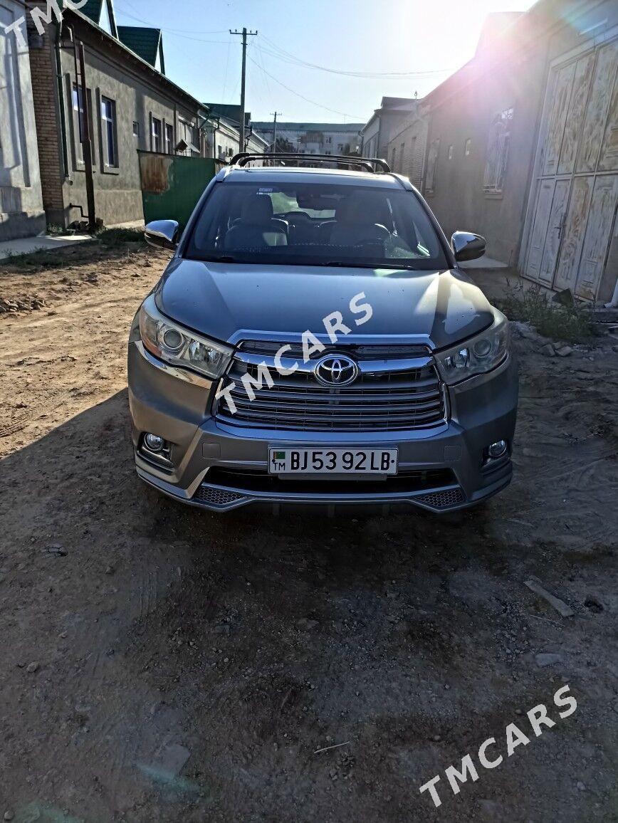 Toyota Highlander 2015 - 410 000 TMT - Туркменабат - img 2