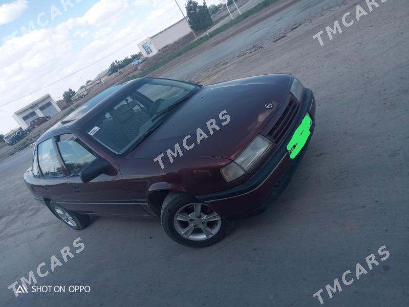 Opel Vectra 1990 - 35 000 TMT - Дянев - img 3