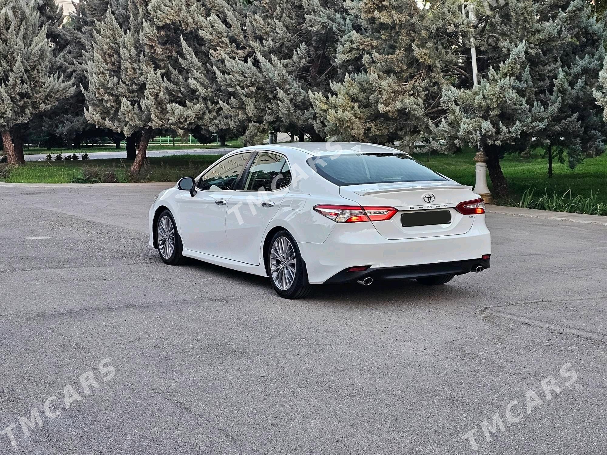 Toyota Camry 2018 - 259 000 TMT - Ашхабад - img 2