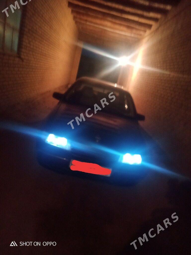 Opel Vectra 1990 - 35 000 TMT - Дянев - img 2