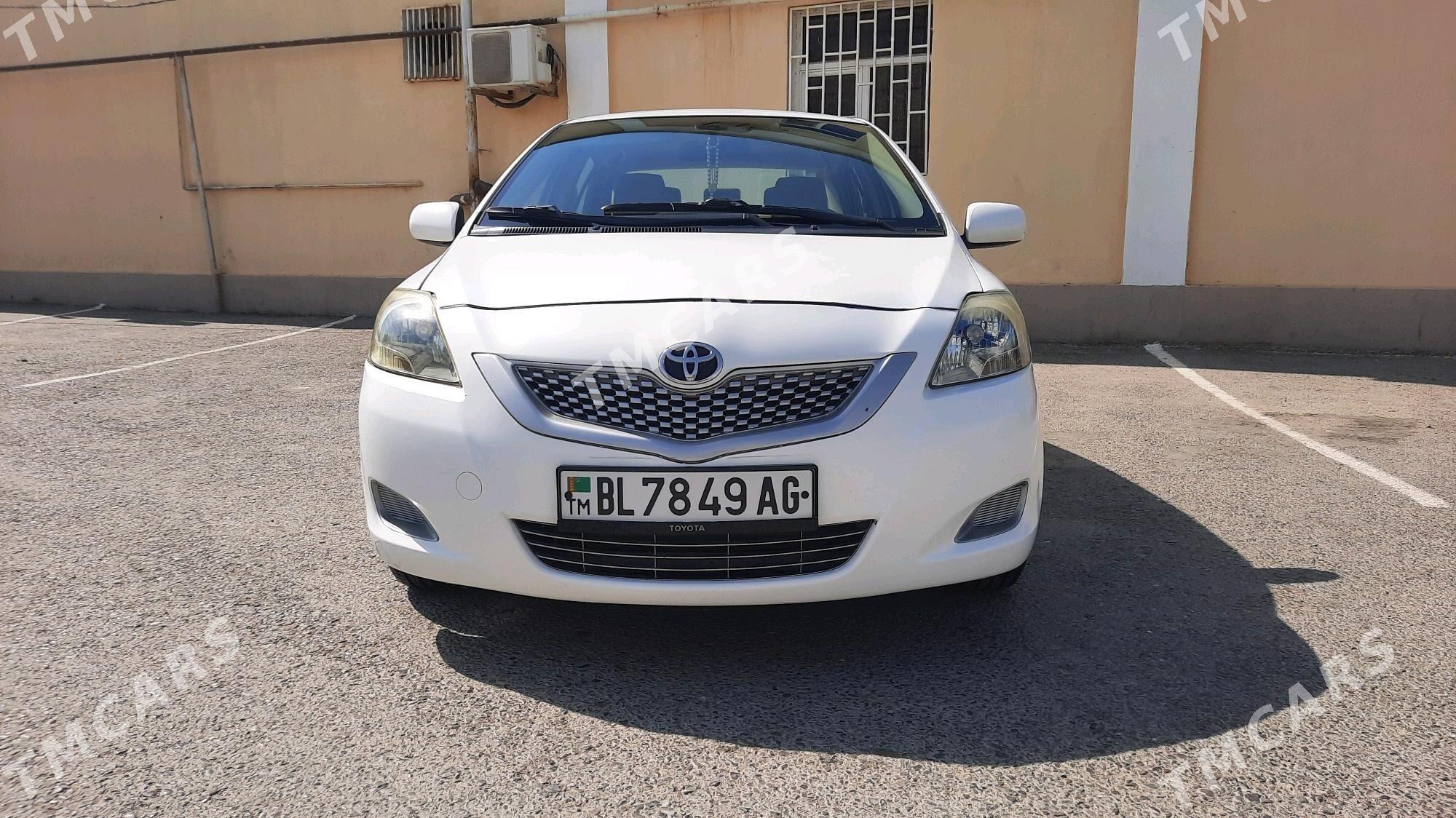 Toyota Yaris 2010 - 125 000 TMT - Aşgabat - img 2