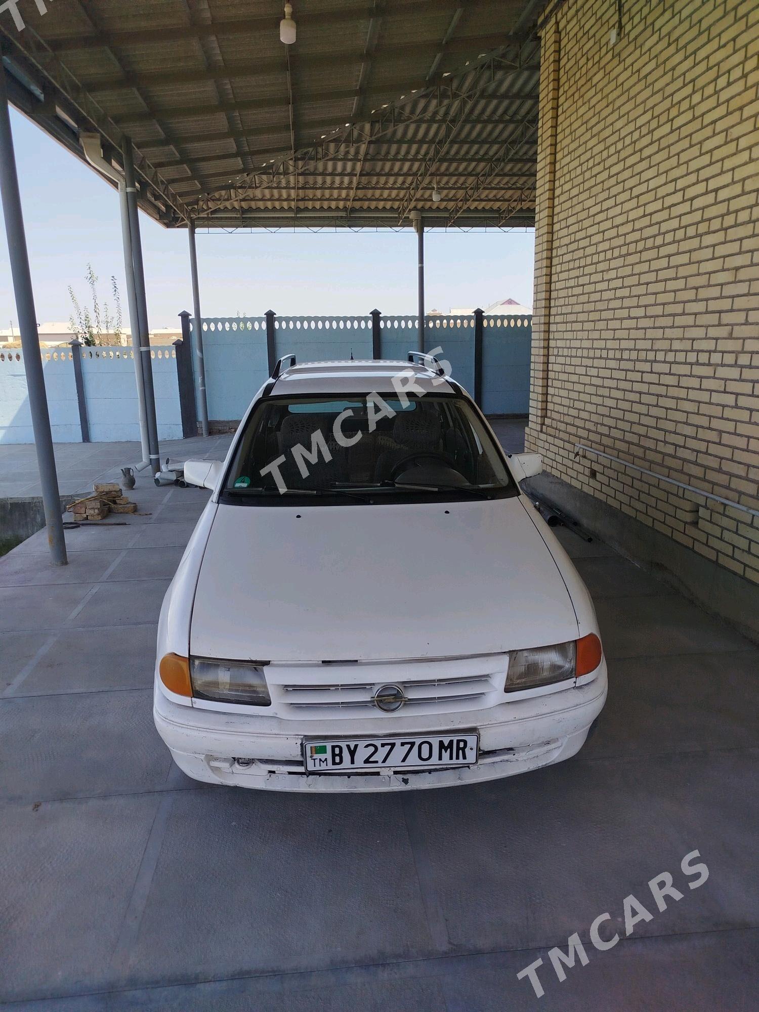 Opel Astra 1992 - 28 000 TMT - Mary - img 3