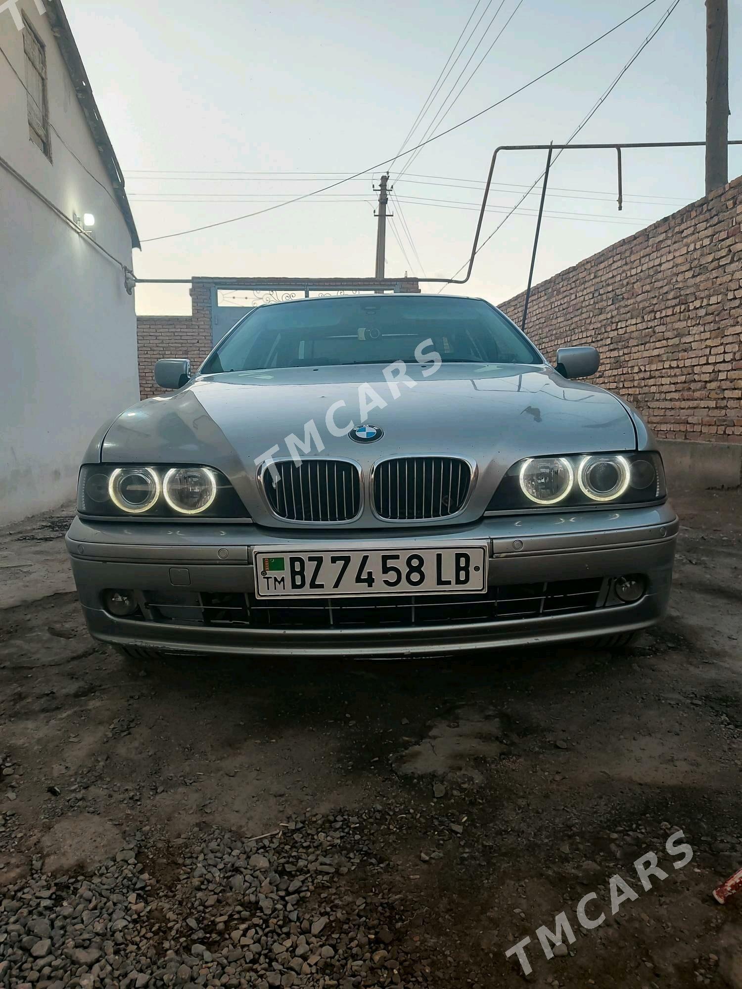 BMW E39 2002 - 125 000 TMT - Туркменабат - img 2