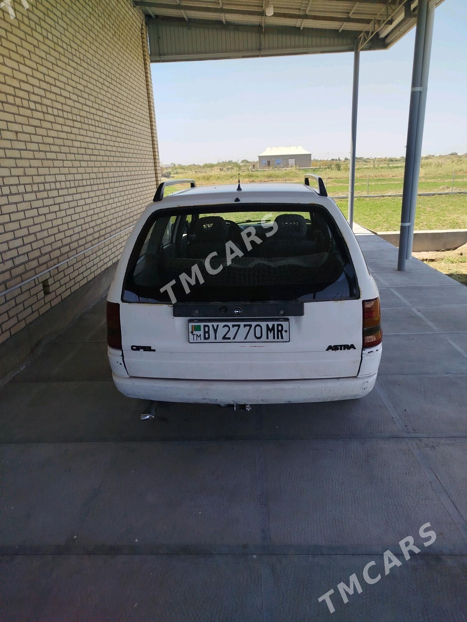 Opel Astra 1992 - 28 000 TMT - Mary - img 7