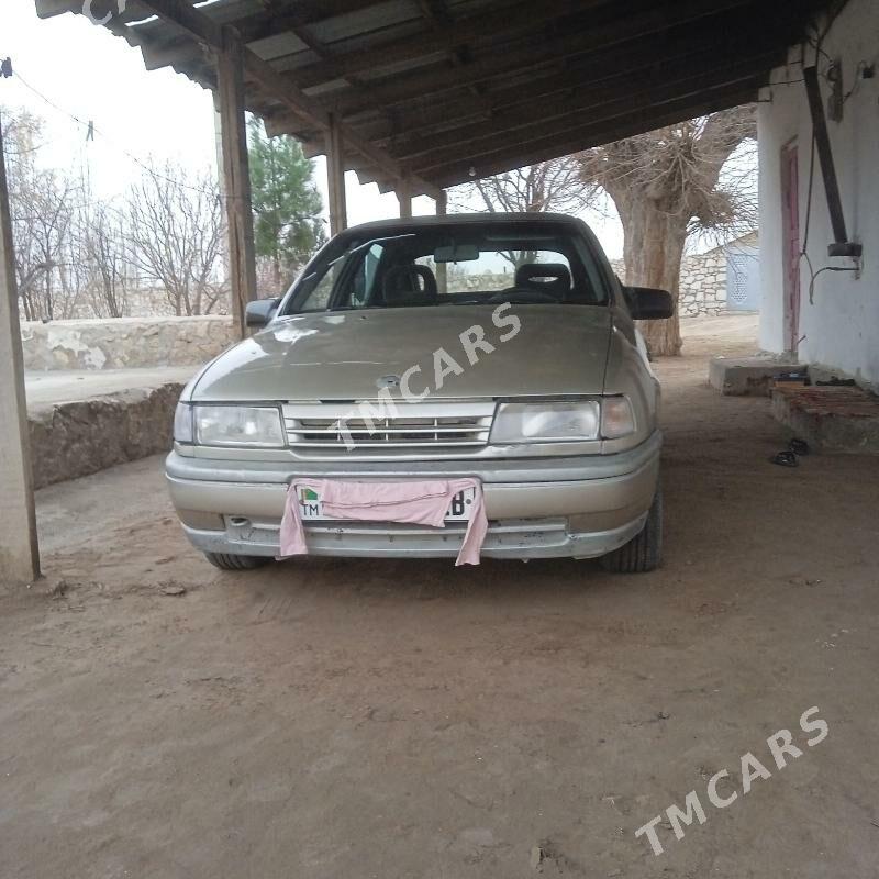 Opel Vectra 1992 - 25 000 TMT - Dostluk - img 2