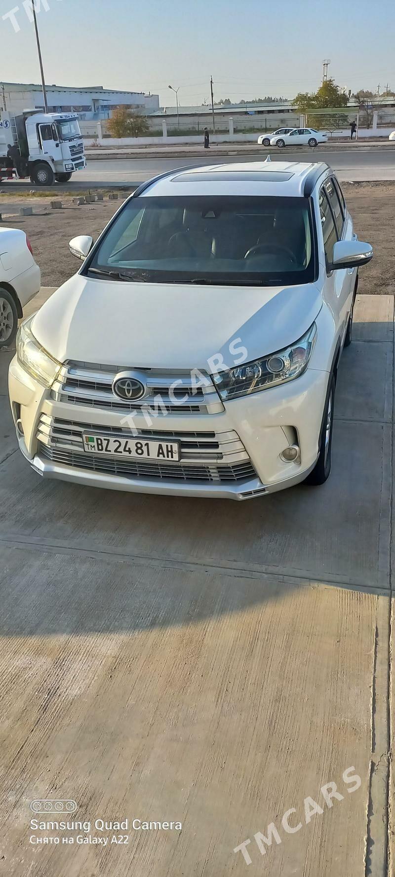 Toyota Highlander 2017 - 410 000 TMT - Tejen - img 4