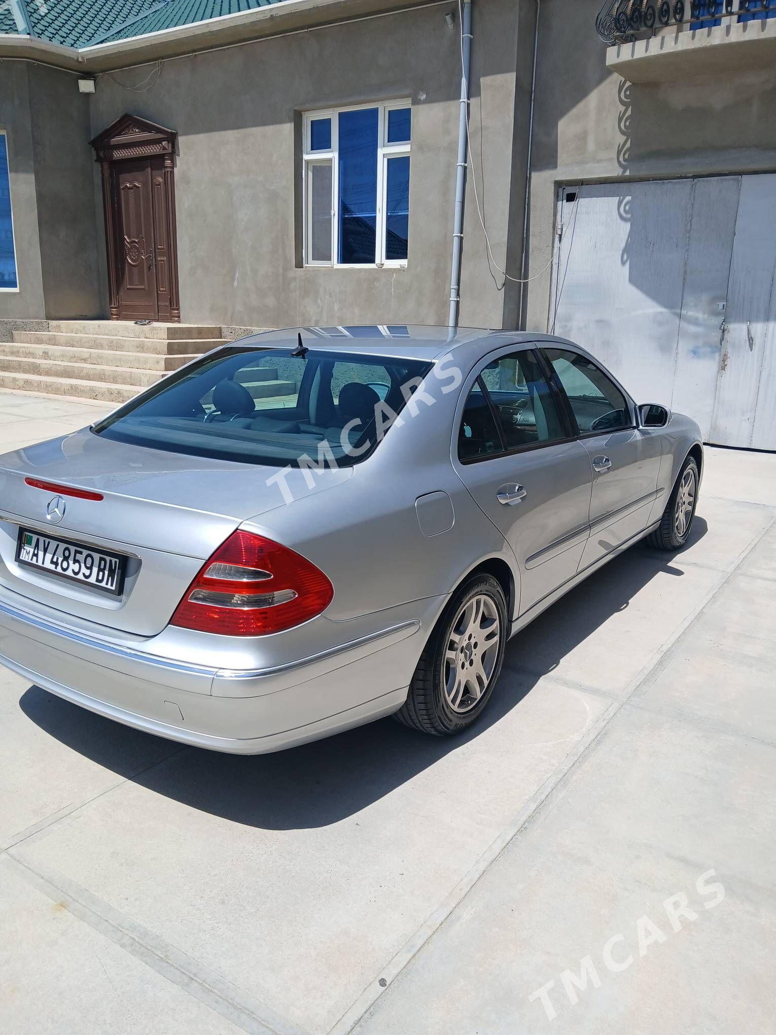 Mercedes-Benz E320 2004 - 130 000 TMT - Balkanabat - img 3