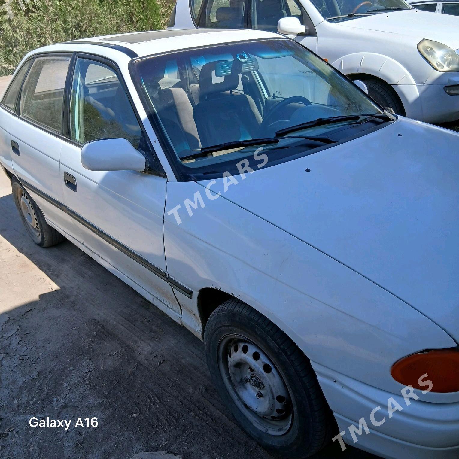 Opel Astra 1992 - 30 000 TMT - Gurbansoltan Eje - img 3